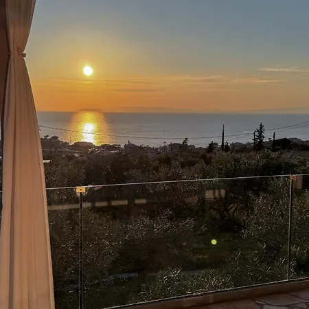 Philia-modern Living With Panoramic Sea View 度假居 Kotronion (West Mani)