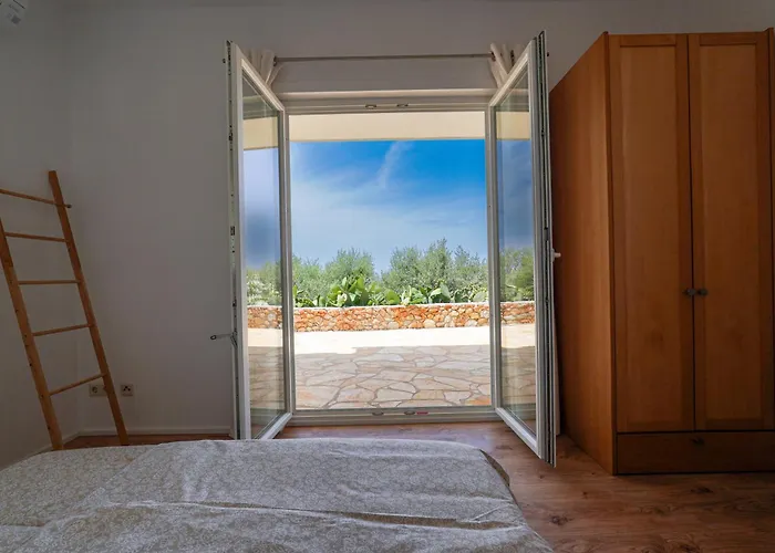 House Philia With Panoramic Sea View In Mani 펜션