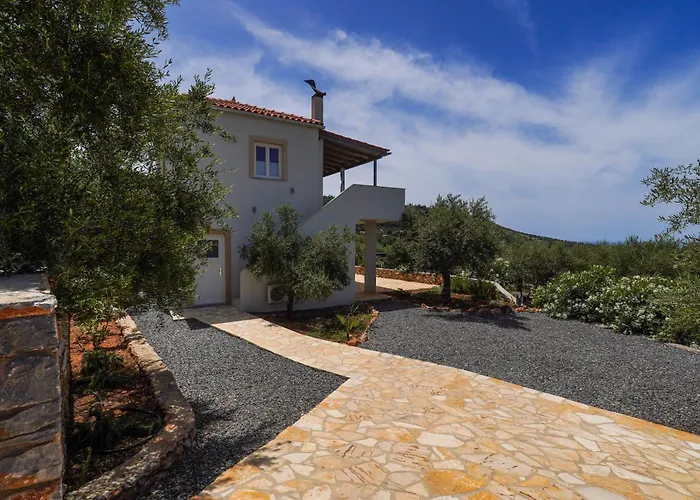 House Philia With Panoramic Sea View In Mani Holiday home *
